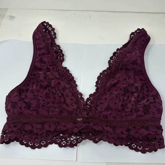 VICTORIA´S SECRET bra burgundy lace halter style T-Back Halter Bralette S/P - Picture 1 of 7